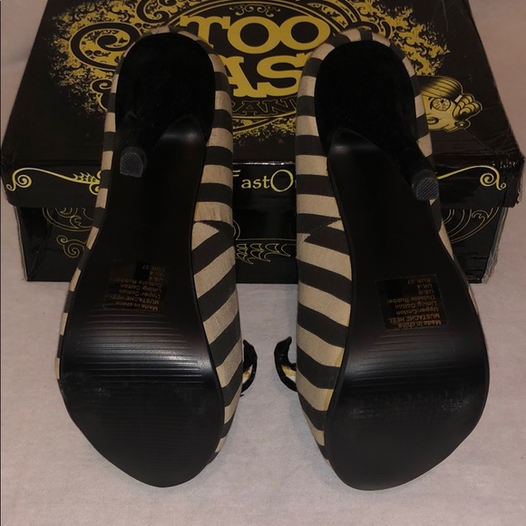 Too Fast Mustache Stiletto Heels - Picture 7 of 8